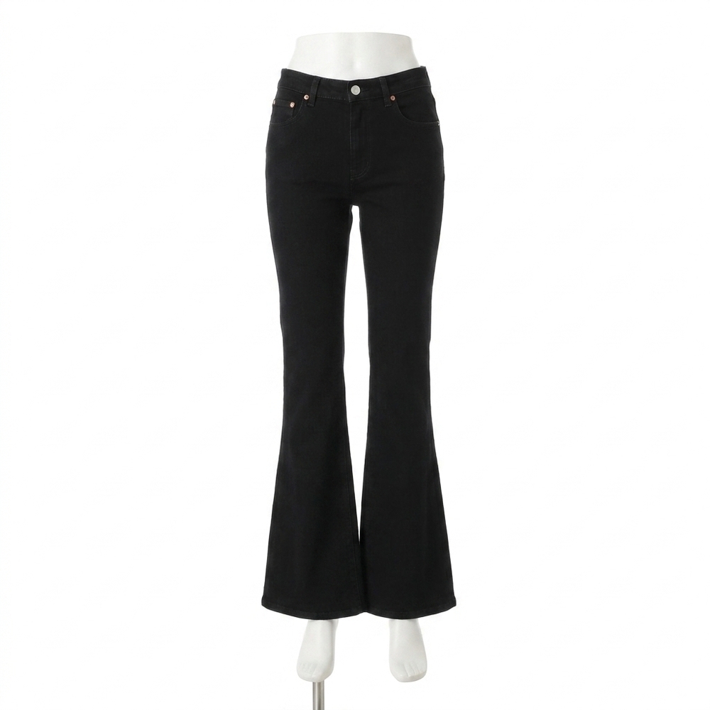 NEW CLOSED rawlin flared jeans in dark grey